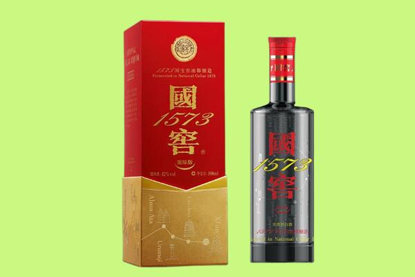 甘孜州康定回收国窖1573.jpg